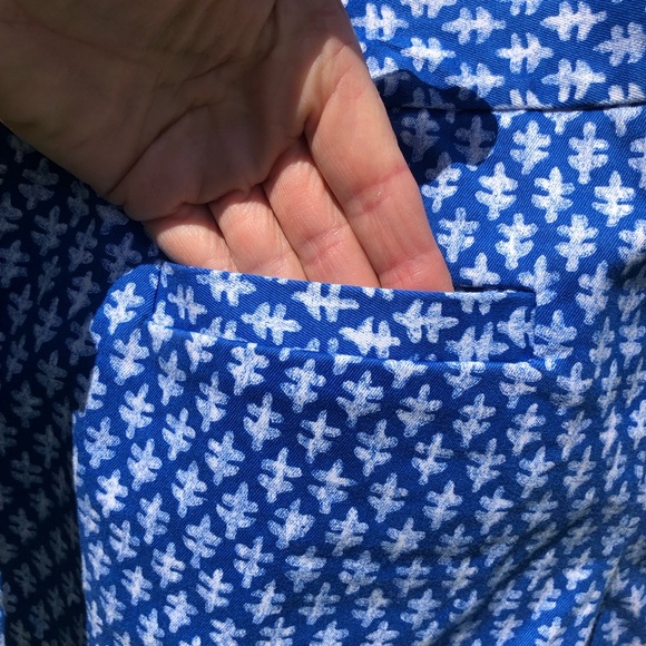 J. Crew Seersucker 5” City Fit Shorts 0 - Picture 5 of 8